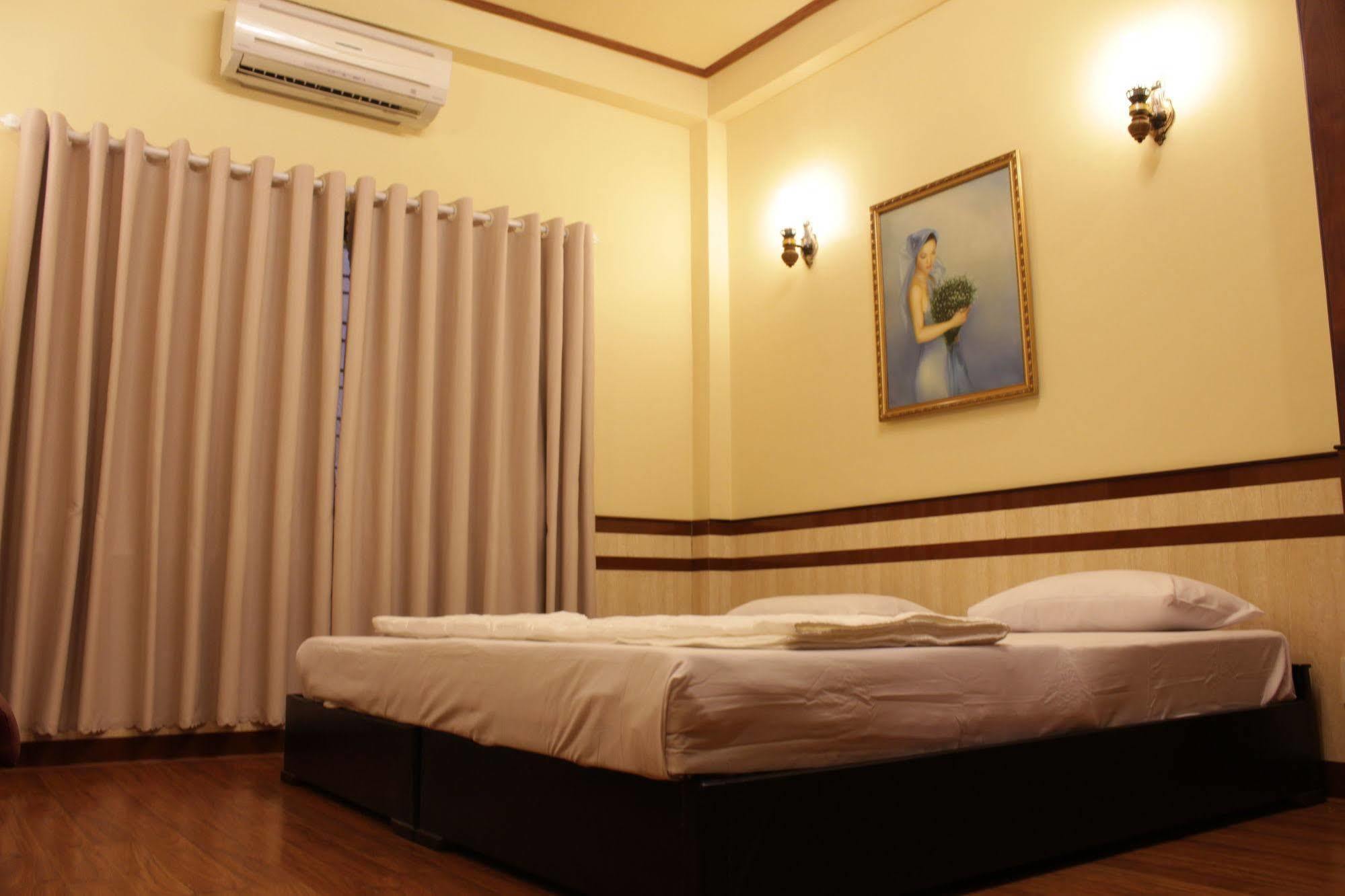 Bee Saigon Hotel Ho Şi Min Exterior foto