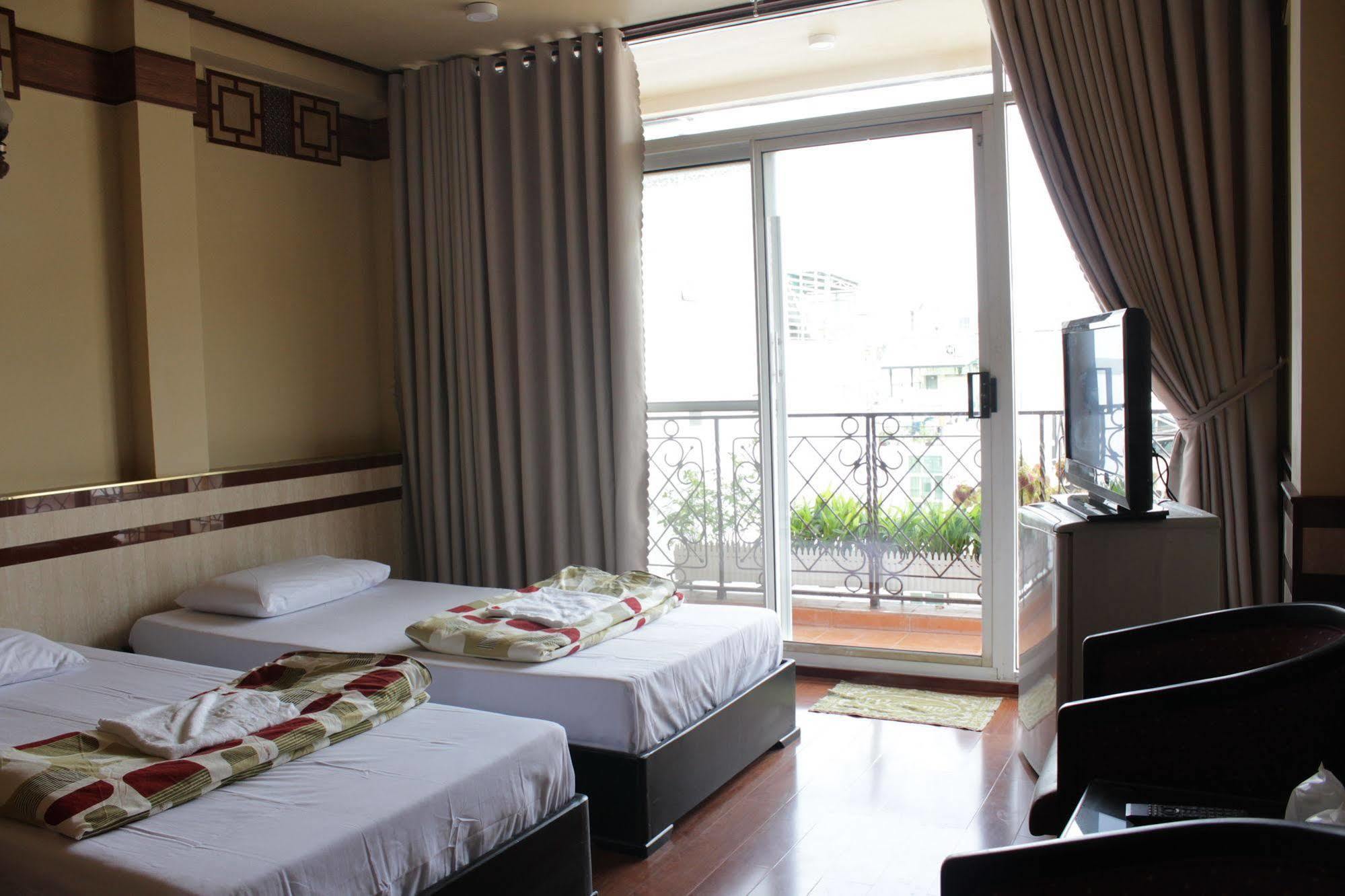 Bee Saigon Hotel Ho Şi Min Exterior foto